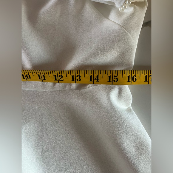 Gal Meets Glam White Dress - Picture 8 of 16